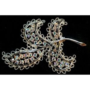 Silver Leaf Shiny Brooch Vintage by Emmons.